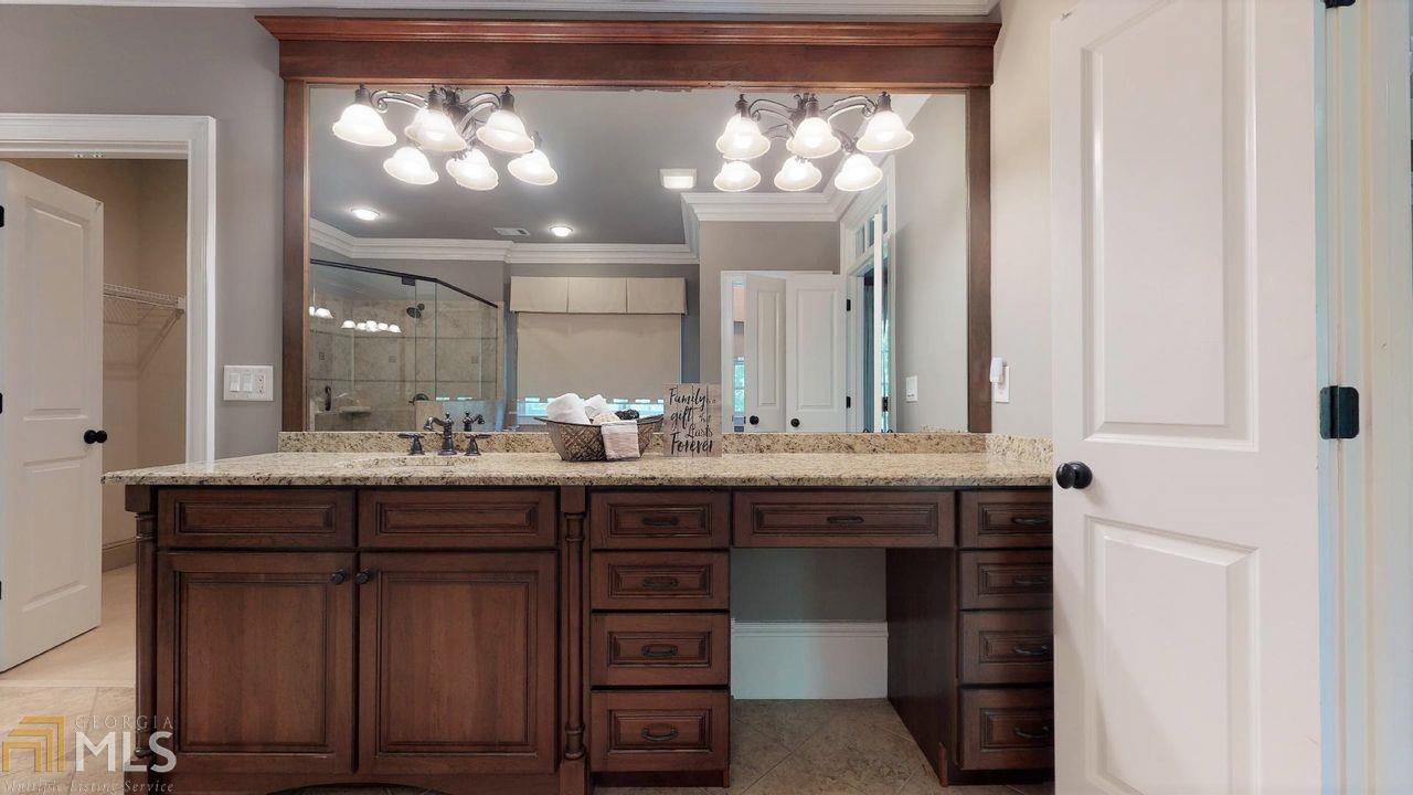Brookhaven Registry - Residential