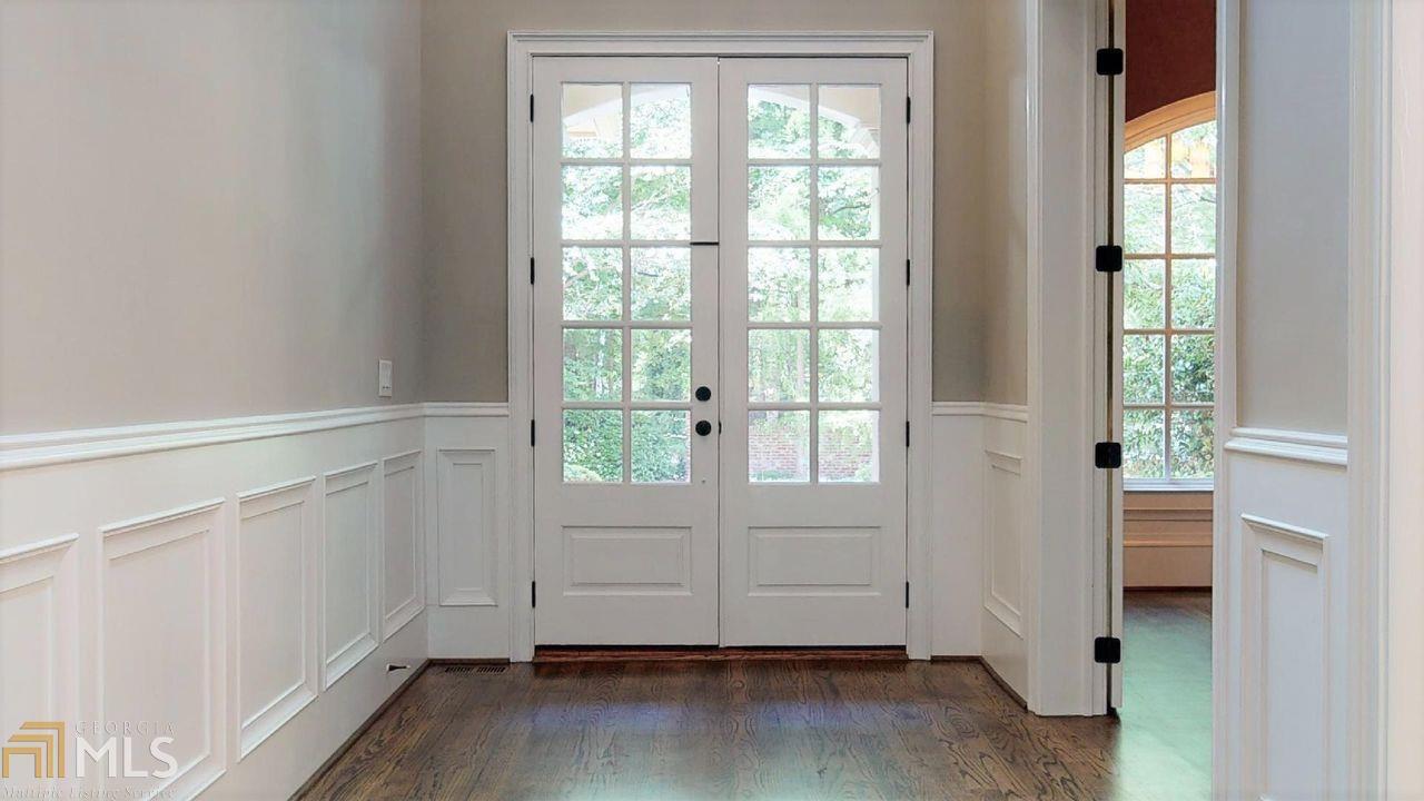 Brookhaven Registry - Residential