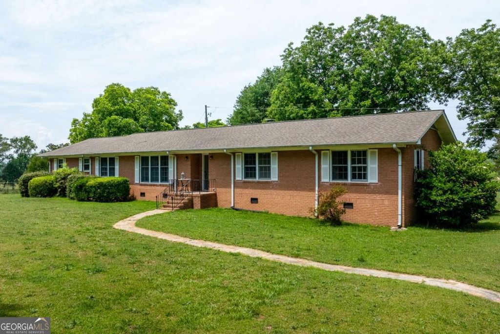 Photo of 570 Wildcat Bridge Road, Royston, GA 30662 (MLS # 10772331)