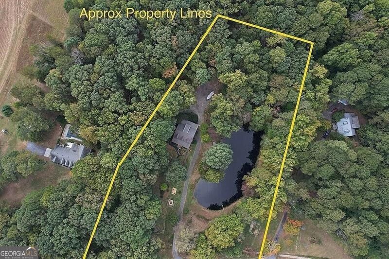 Photo of 1655 Rockdale Circle, Snellville, GA 30078 (MLS # 10841938)