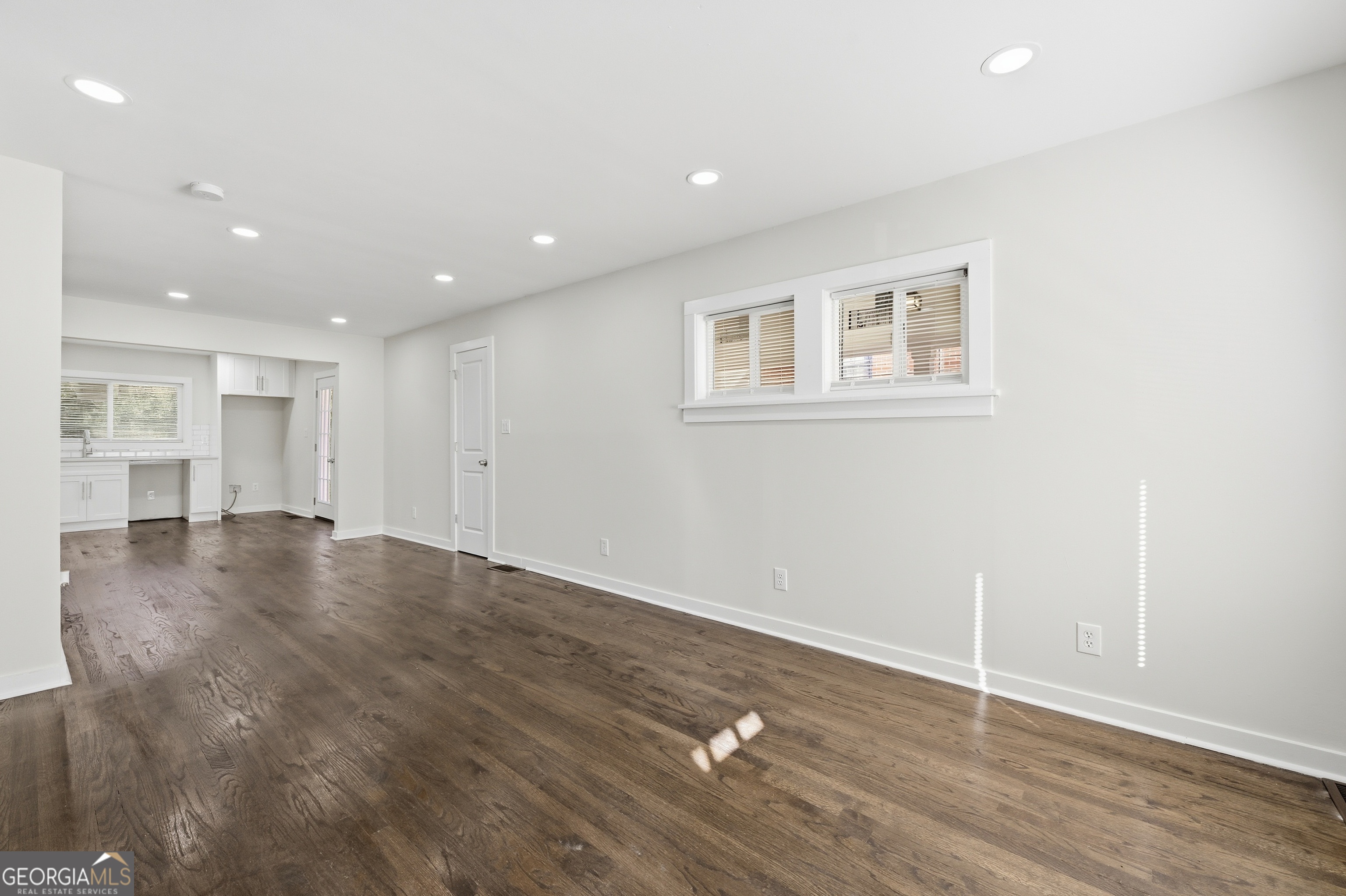 2369 Springdale RD SW