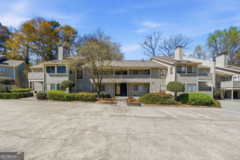Photo of 3428 Ivys Walk, Atlanta, GA 30340 (MLS # 10713369)