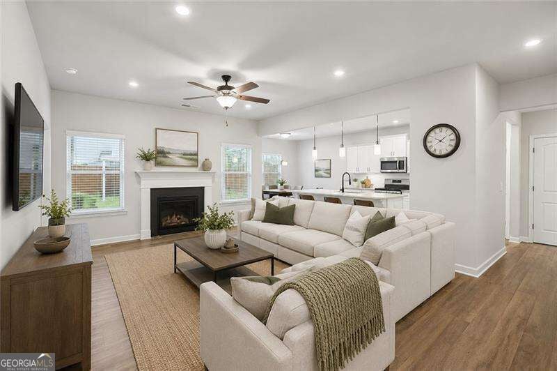 Photo of 31 Westover Road SE, Cartersville, GA 30120 (MLS # 10848305)