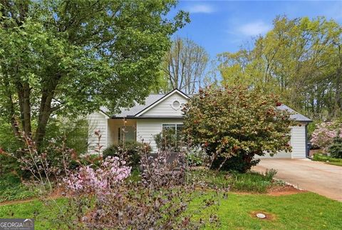 6630 Brittney LN Cumming GA 30040