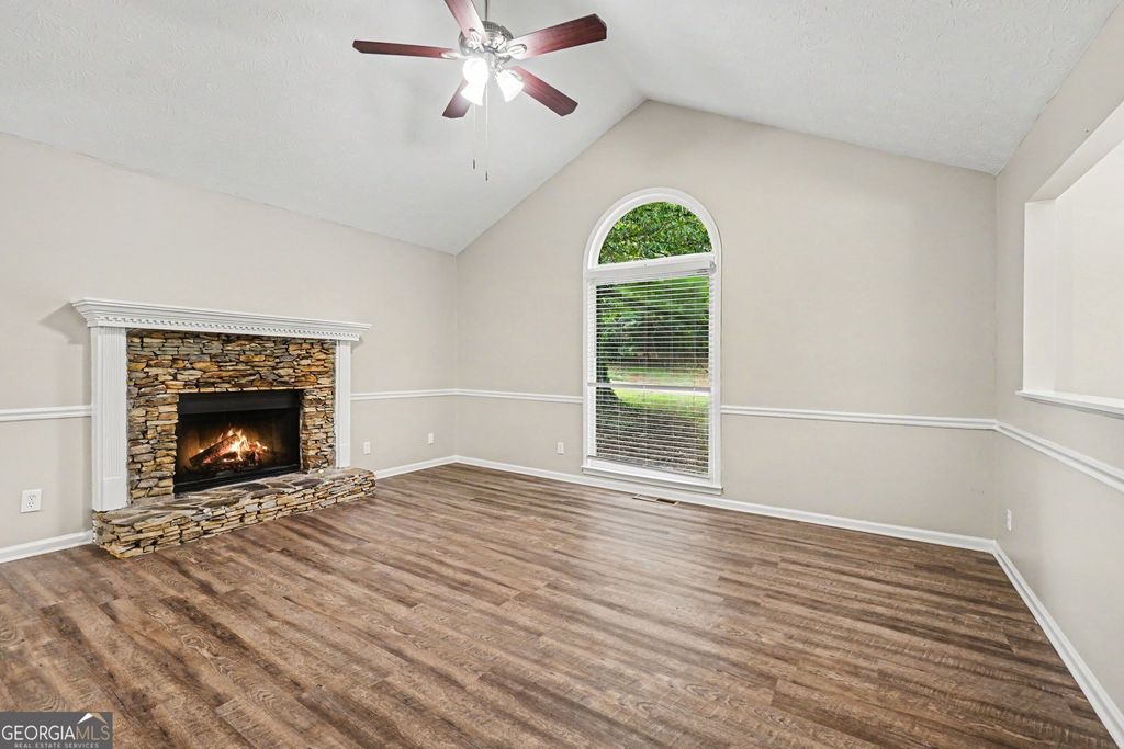 Photo of 202 Garretts Drive, Douglasville, GA 30134 (MLS # 10763745)