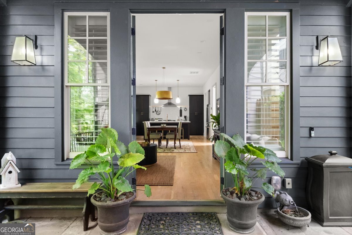 262 Southerland TER NE