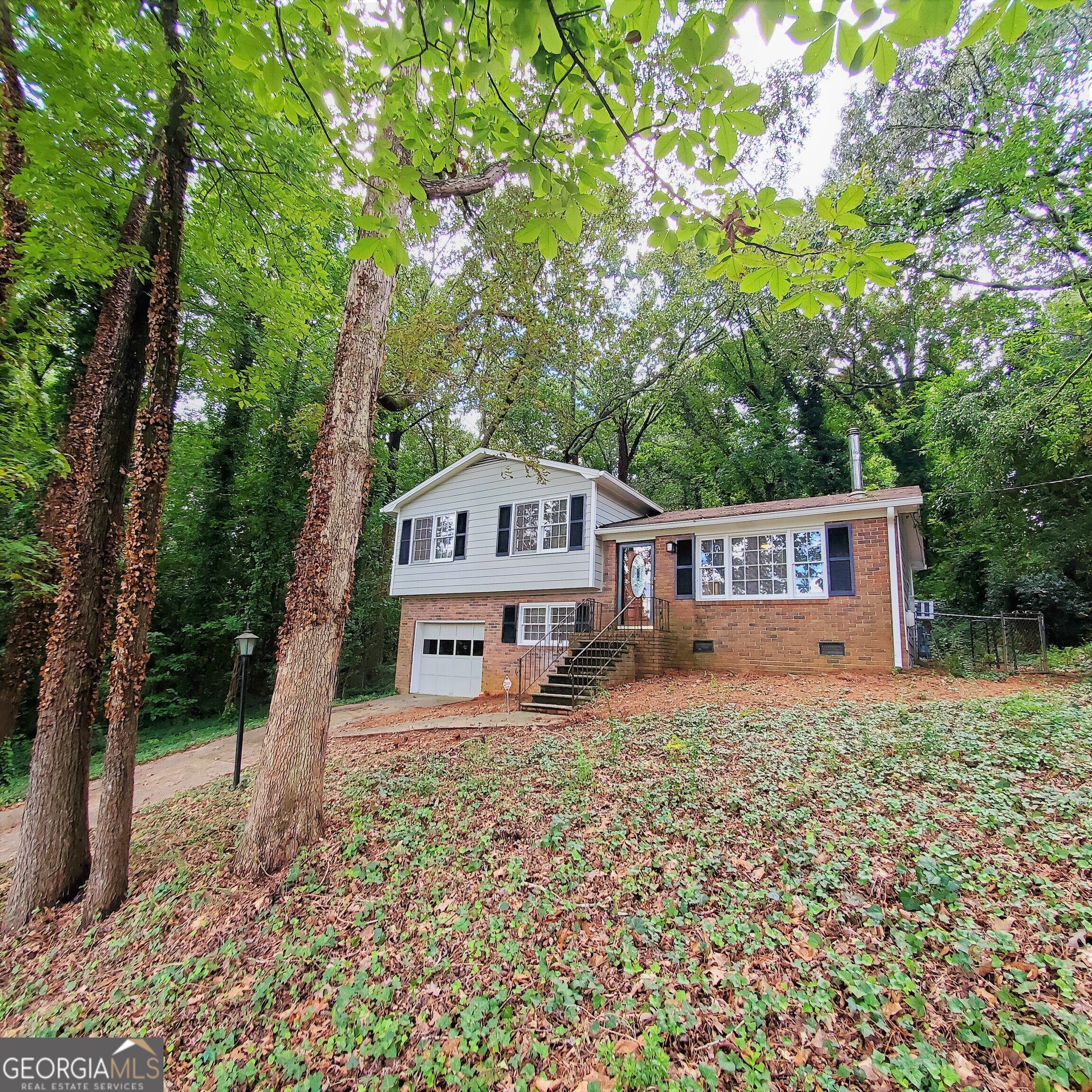 Bonnie Dell - Residential Lease