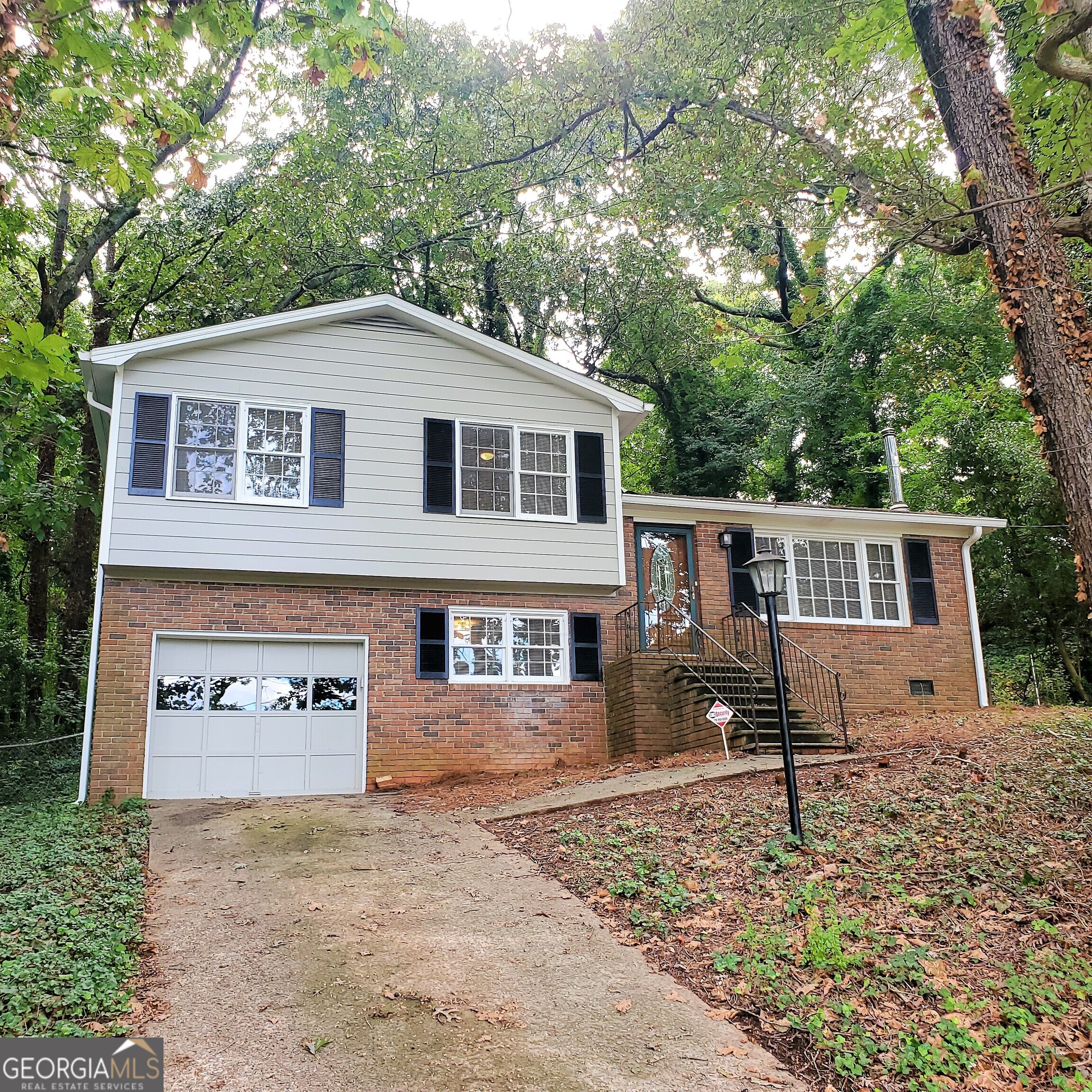 Bonnie Dell - Residential Lease