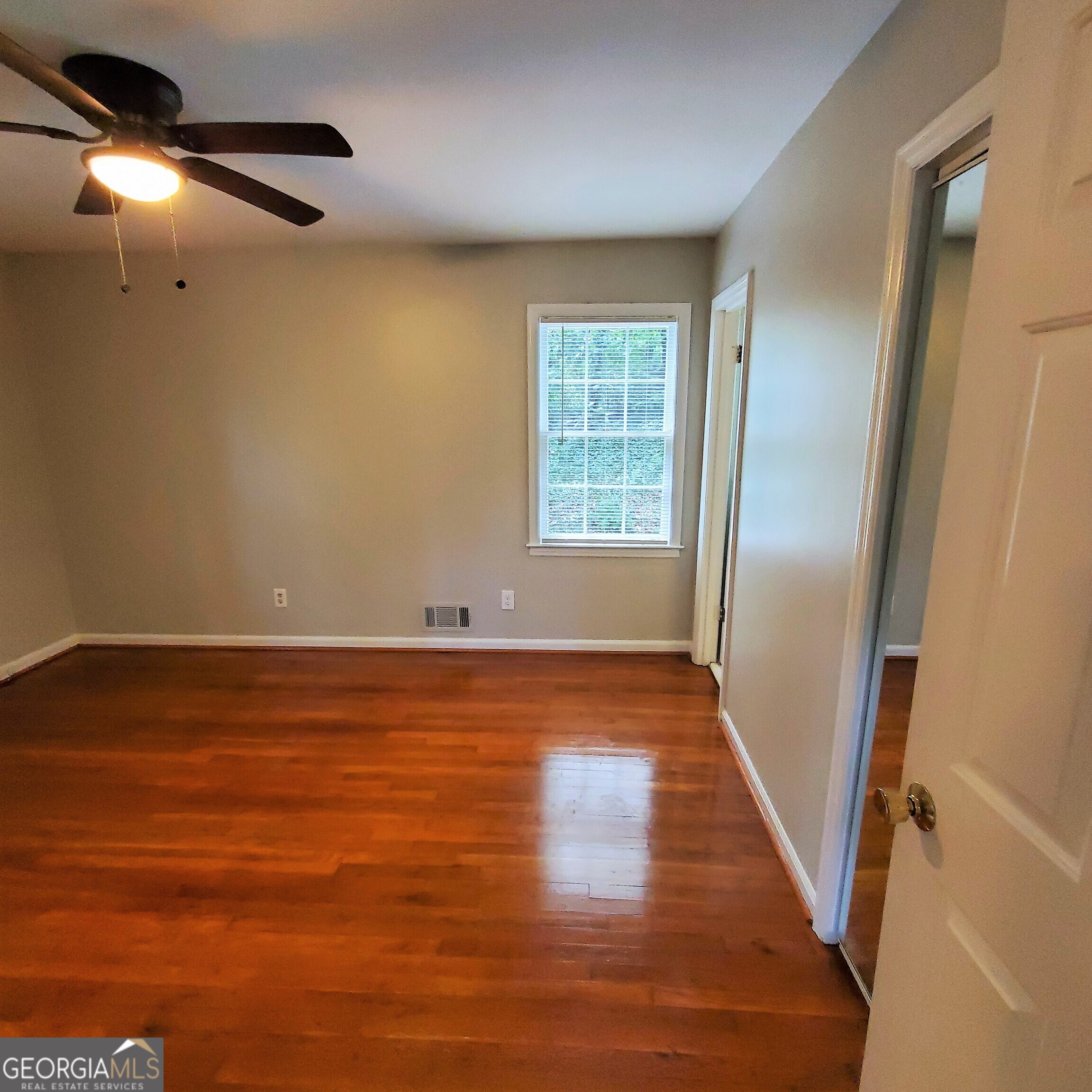 Bonnie Dell - Residential Lease