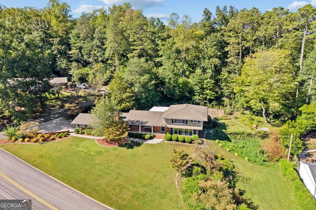 Photo of 1410 Sherwood Drive, Dalton, GA 30720 (MLS # 10854626)