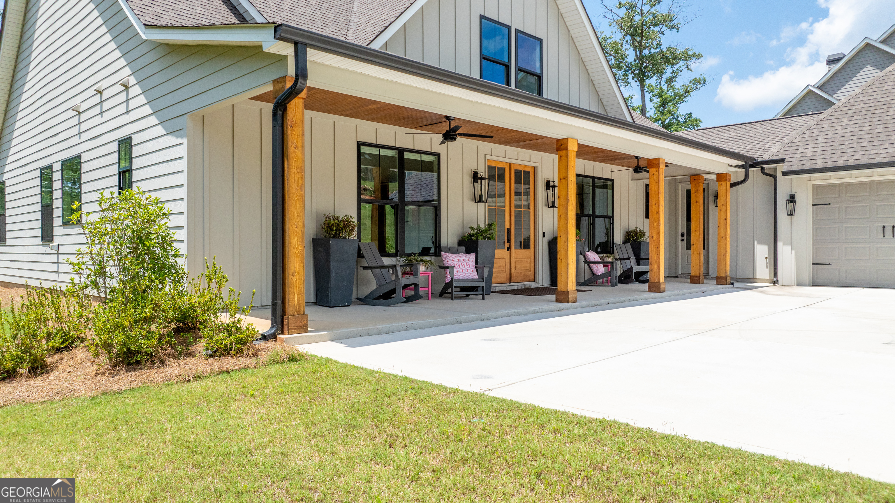 Northshore at Lake Redwine - Residential