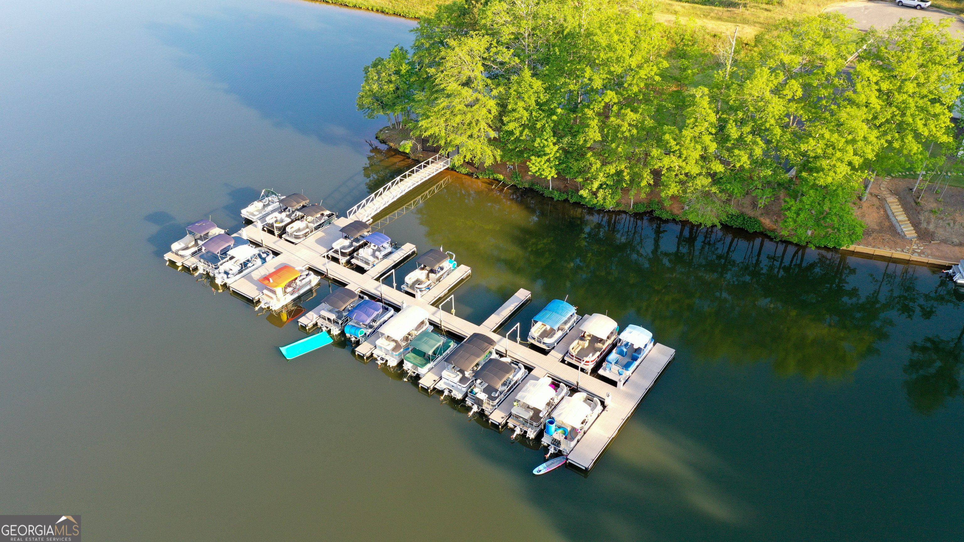 Northshore at Lake Redwine - Residential