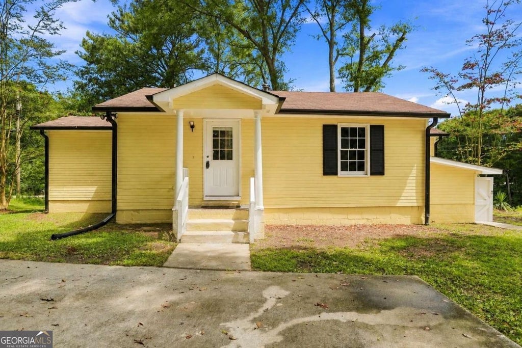 Photo of 3350 Center Street, Austell, GA 30106 (MLS # 10822043)