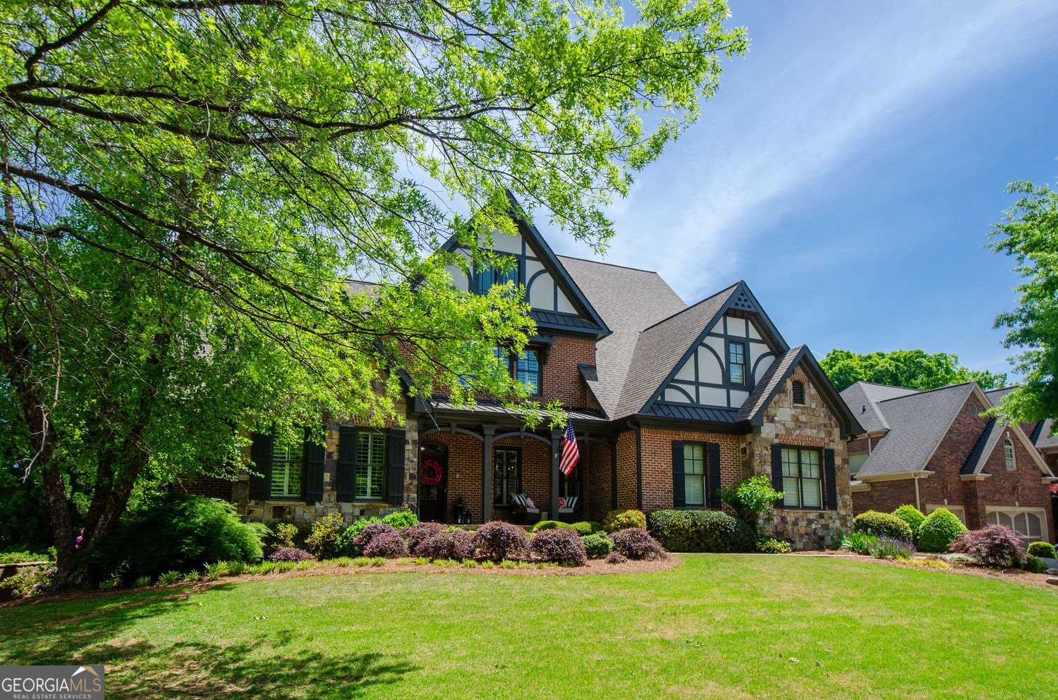 1667 Fernstone DR NW