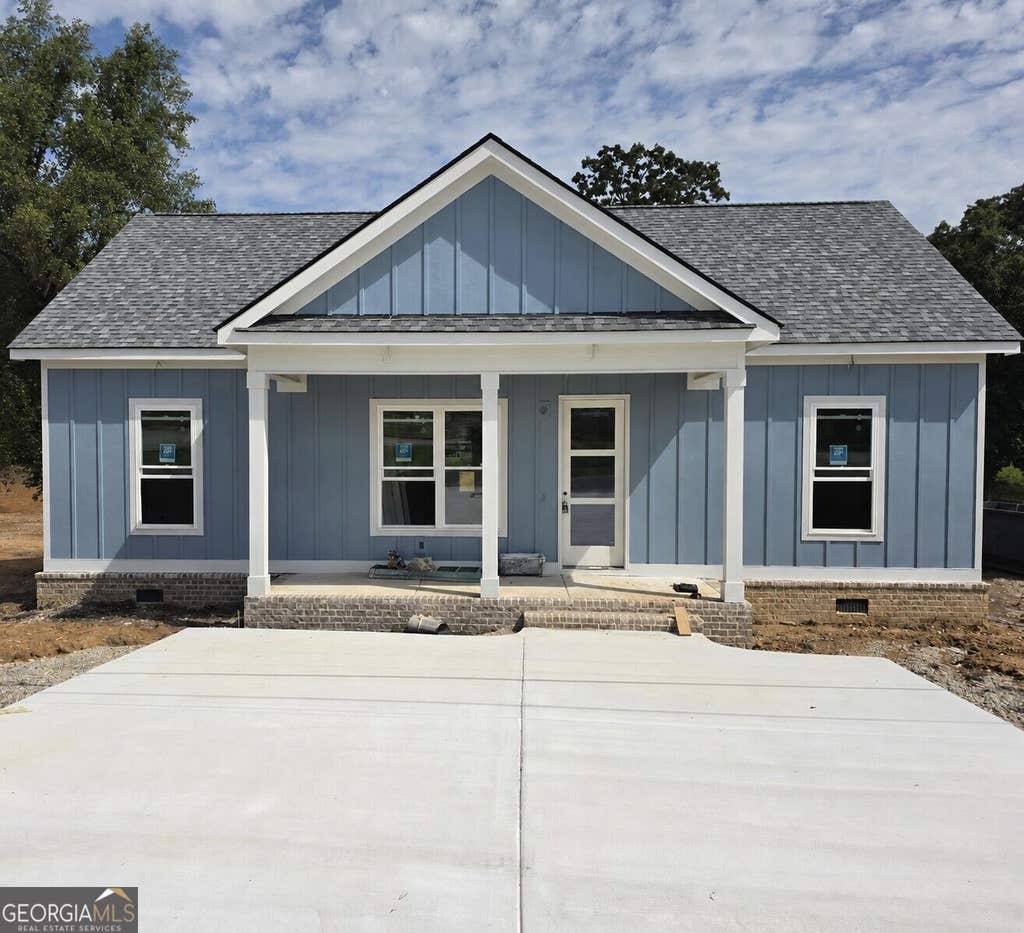 Photo of 272 Thomas Road, Fort Oglethorpe, GA 30742 (MLS # 10824219)