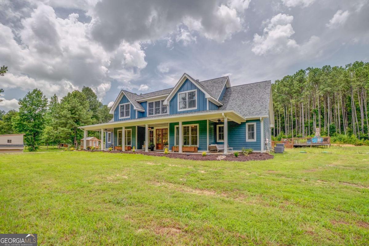 318 Quail Hollow DR NW