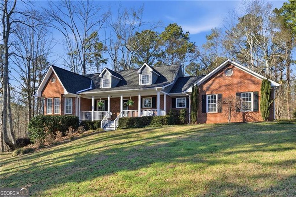 Photo of 7376 Bates Drive, Cumming, GA 30040 (MLS # 10681053)