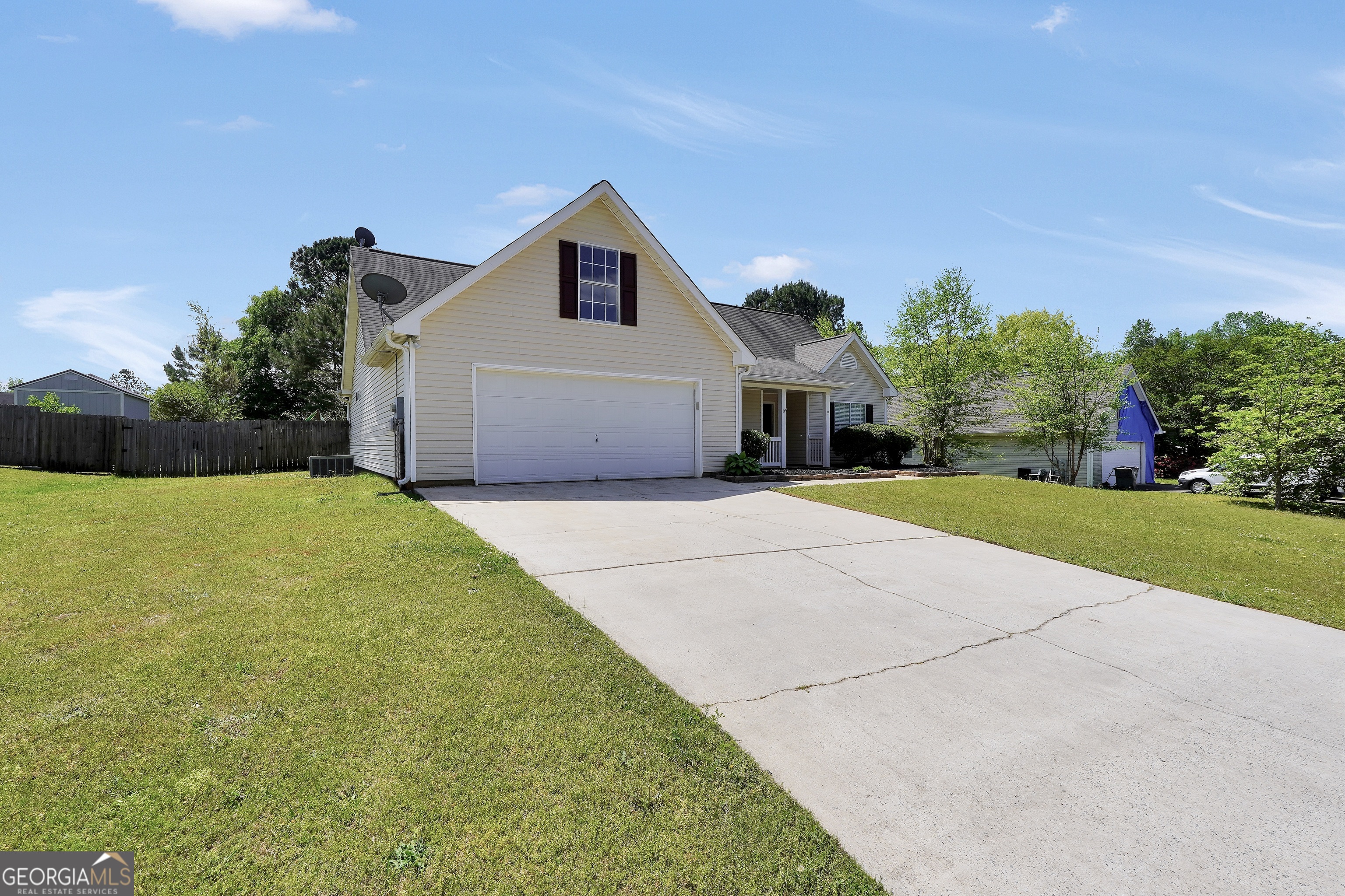 146 Calico LOOP