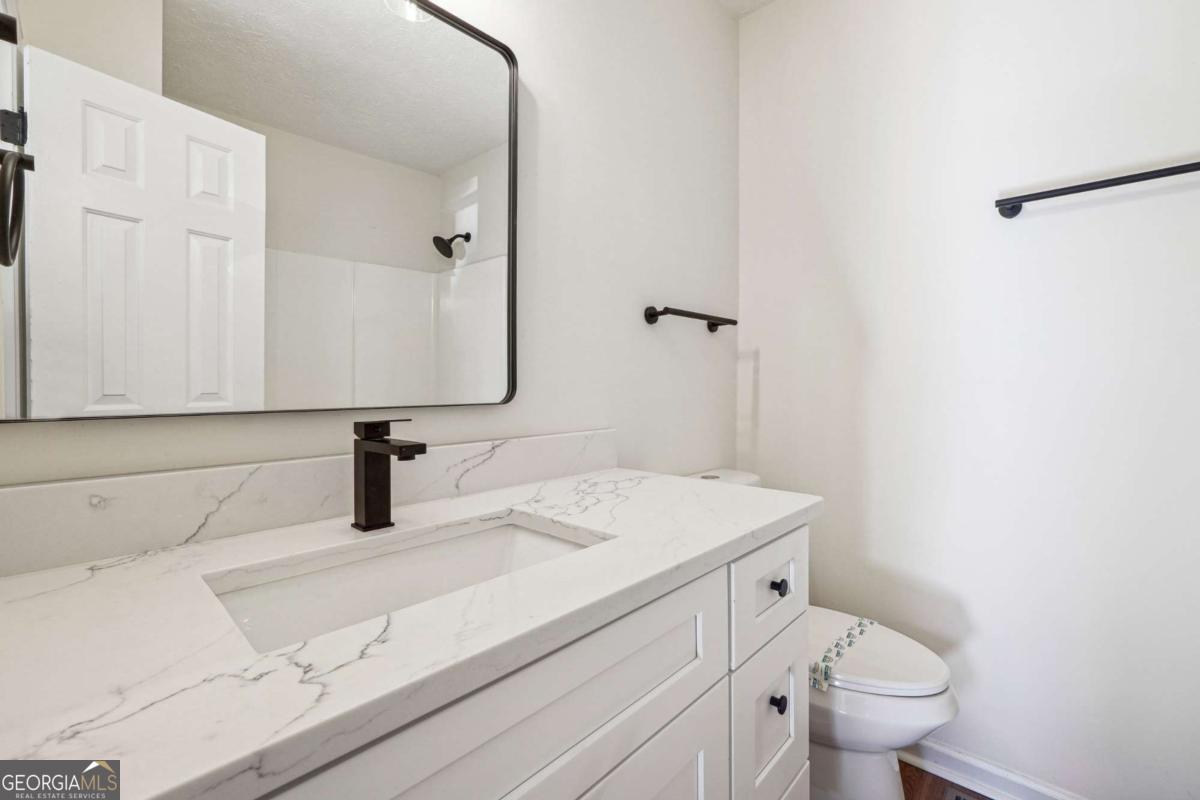 Pleasant Oaks Townhomes - Residential