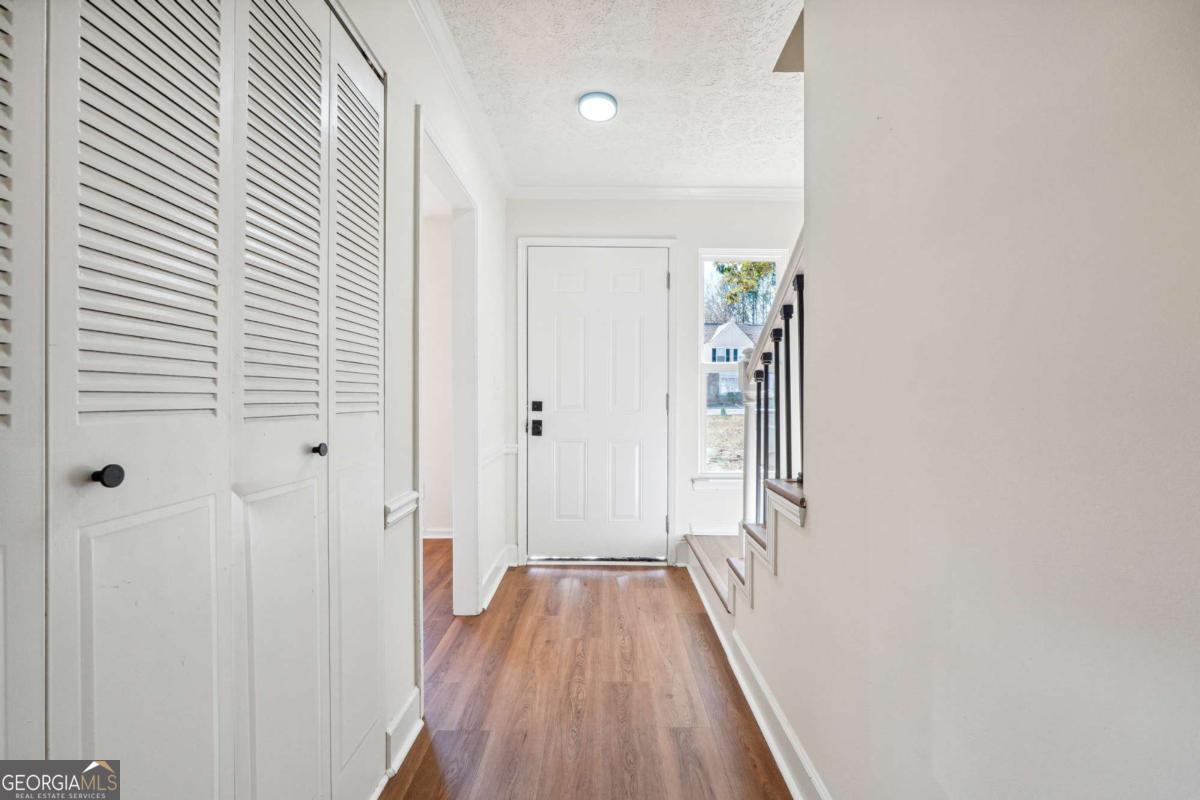 Pleasant Oaks Townhomes - Residential