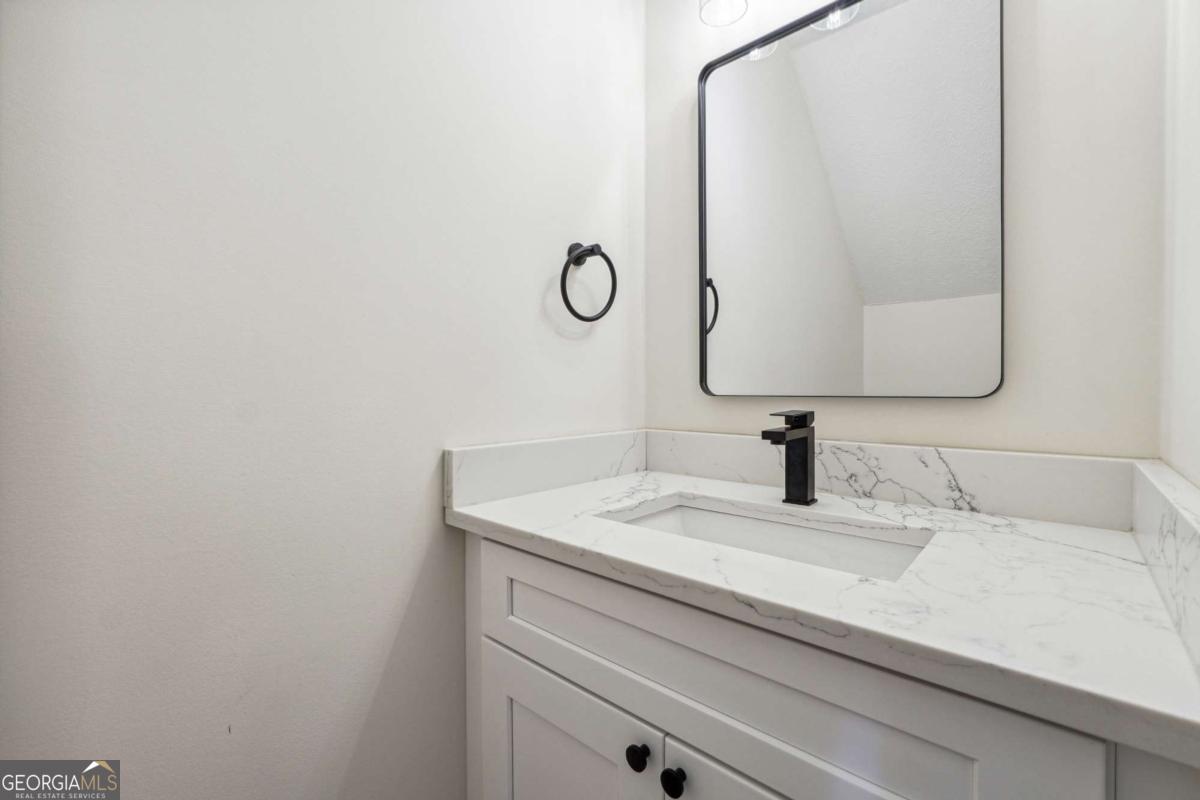 Pleasant Oaks Townhomes - Residential