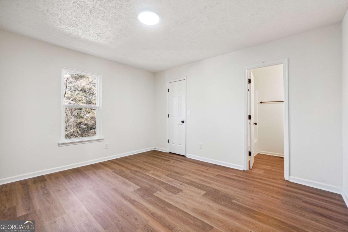 Pleasant Oaks Townhomes - Residential