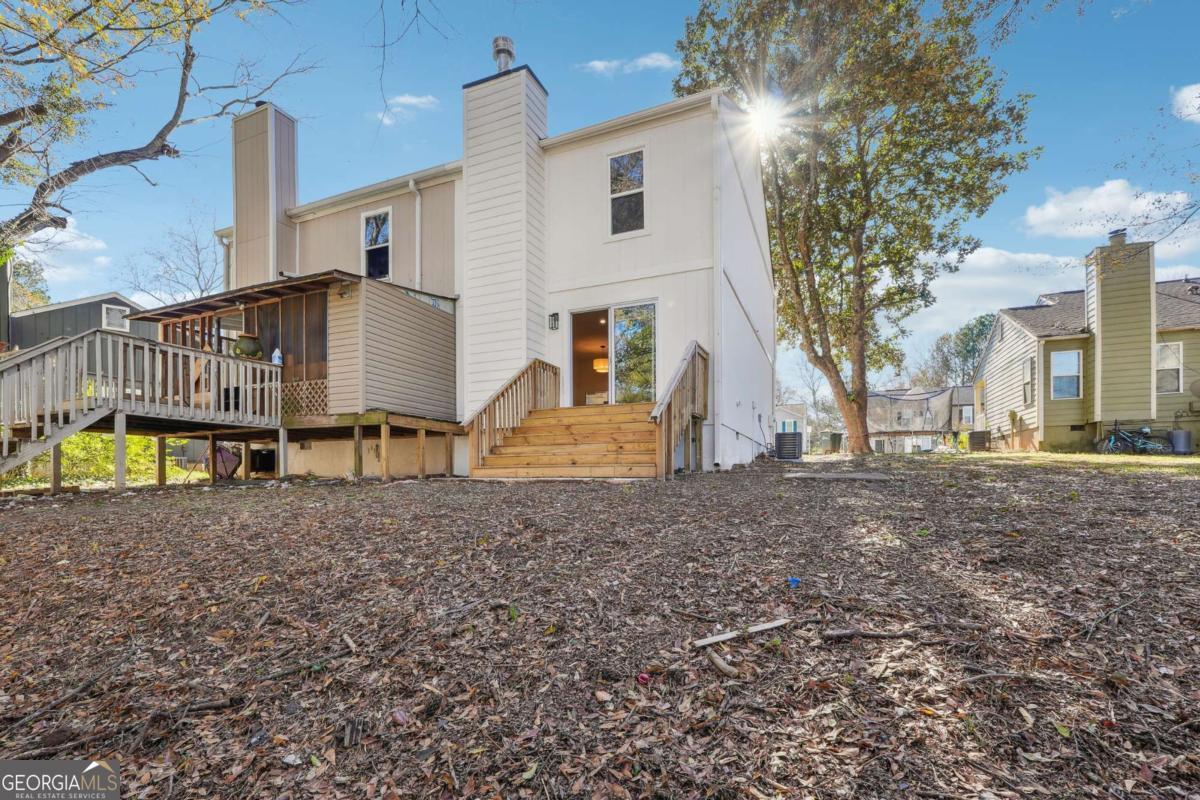 Pleasant Oaks Townhomes - Residential