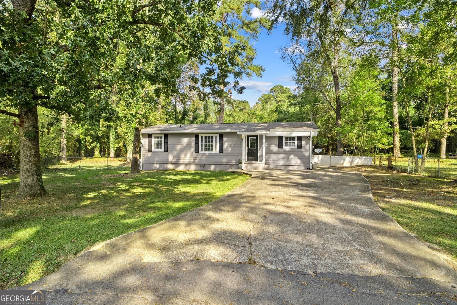 30 Pinecrest DR NW