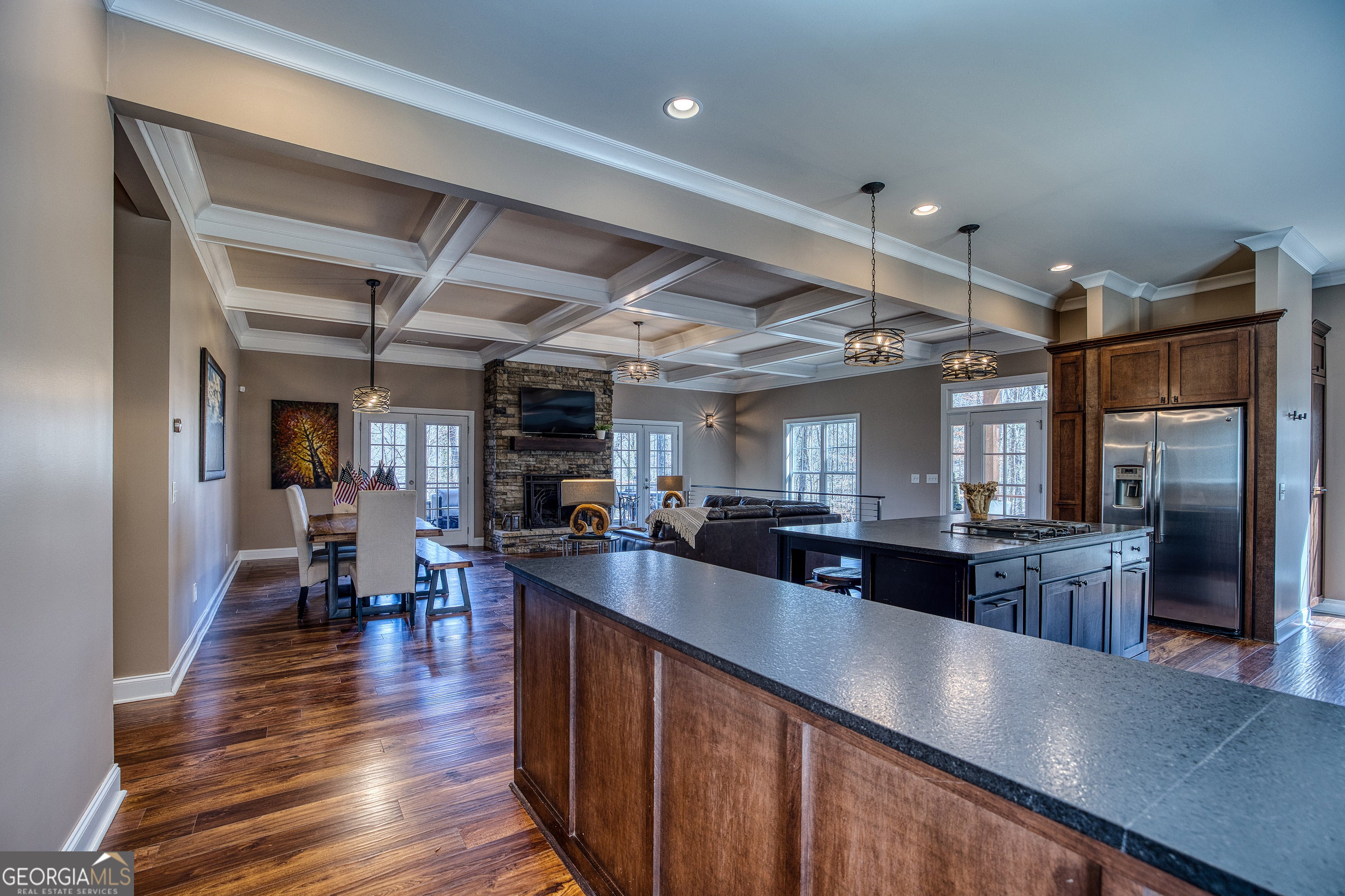 112 Springhill Lane