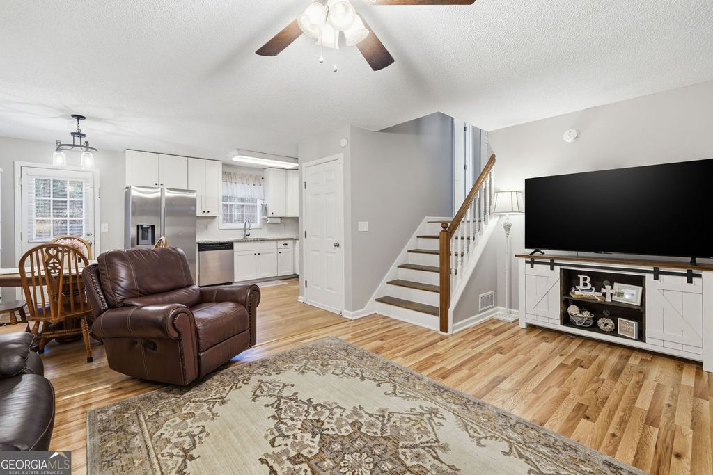 Photo of 2525 Henderson Mountain Road, Jasper, GA 30143 (MLS # 10670872)