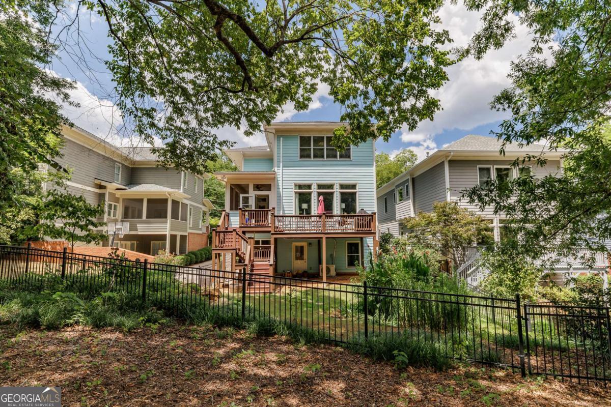 Boulevard - Residential