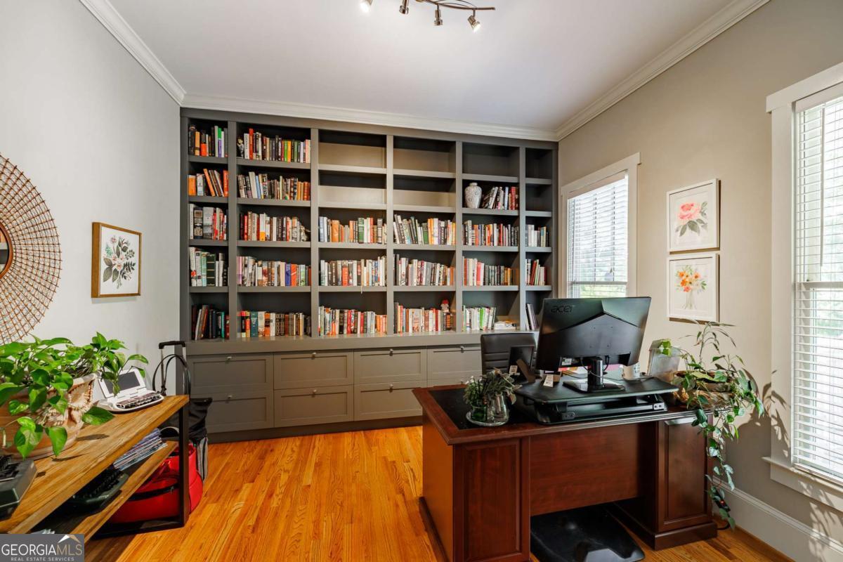 Boulevard - Residential