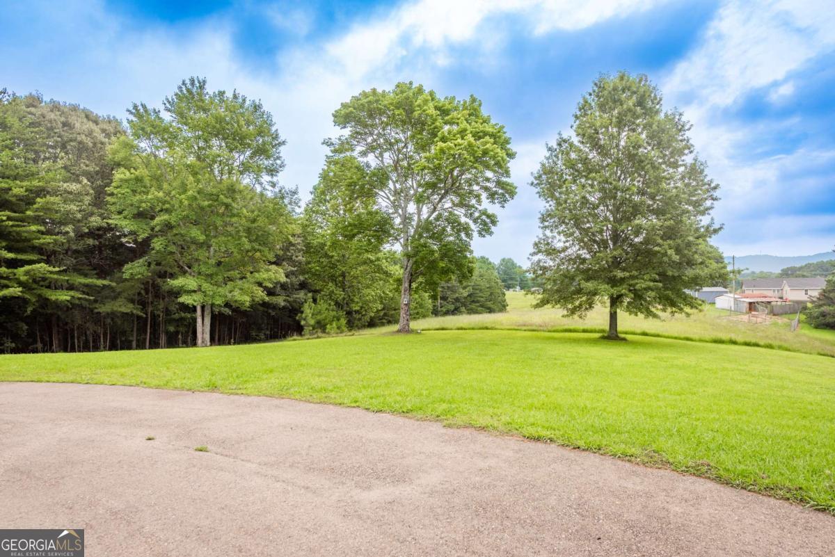 271 Big Sky LN