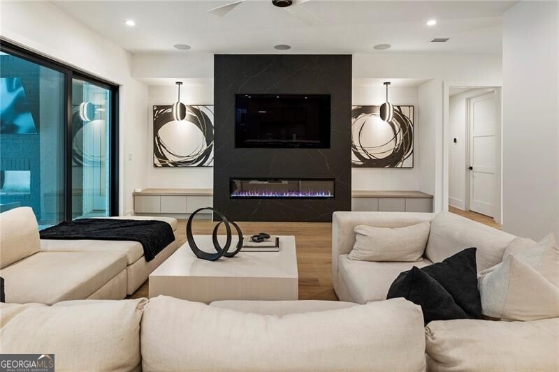 Downtown Alpharetta-Garden District - Residential