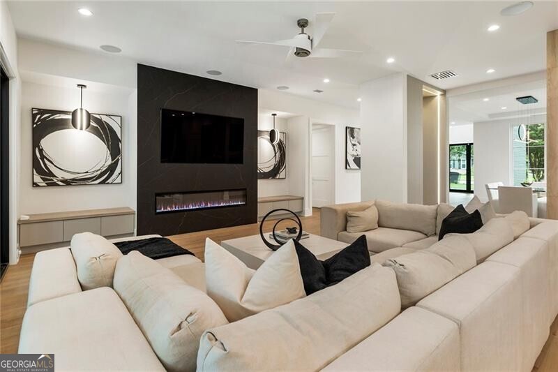 Downtown Alpharetta-Garden District - Residential