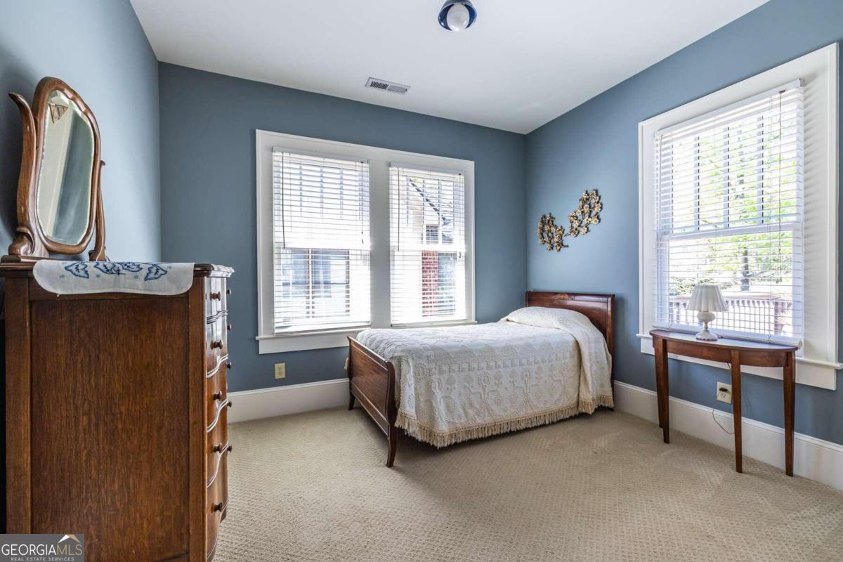 Oakhurst - Residential