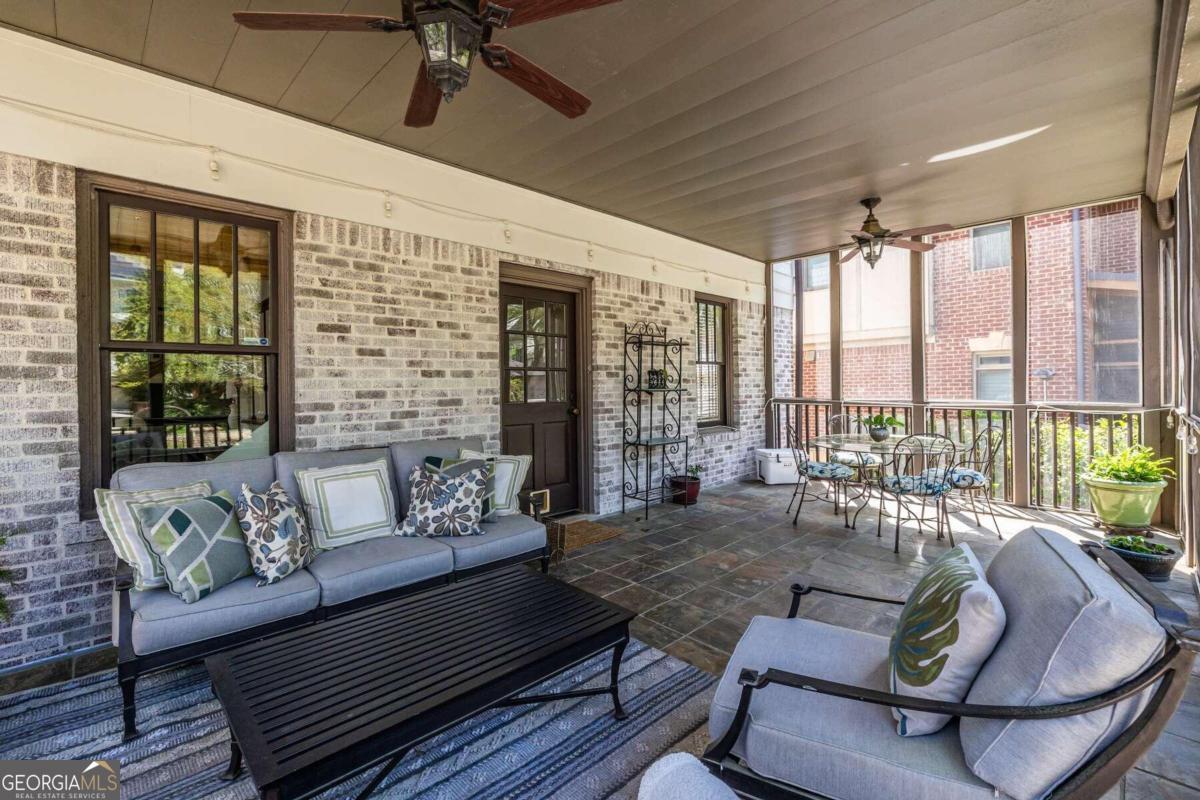 Oakhurst - Residential