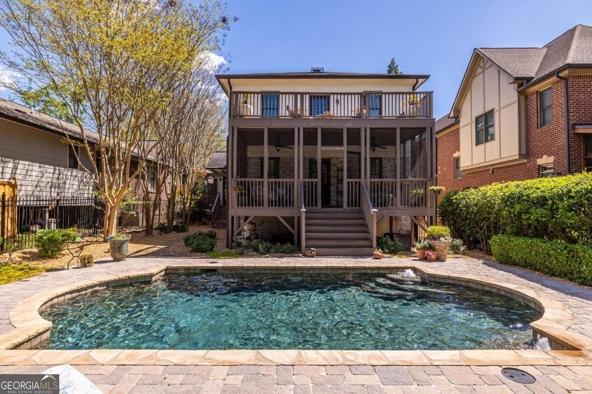 Oakhurst - Residential
