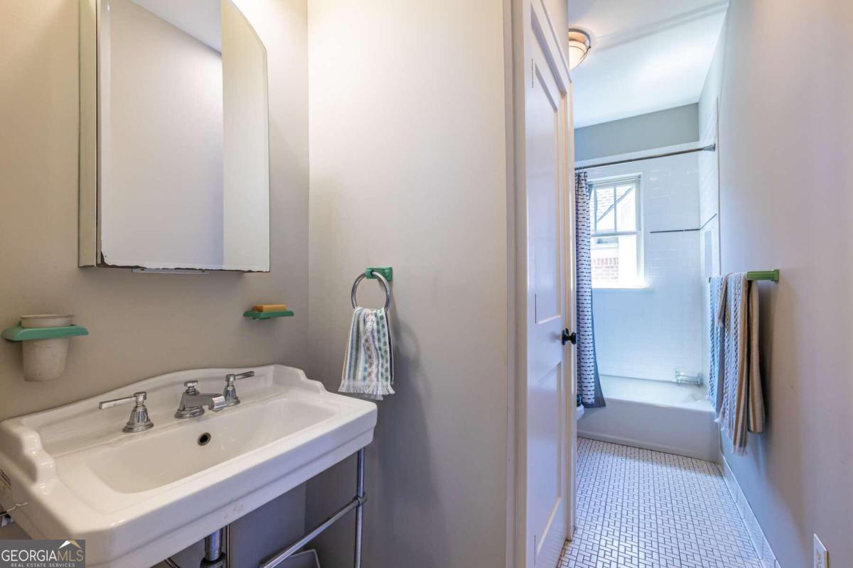 Oakhurst - Residential
