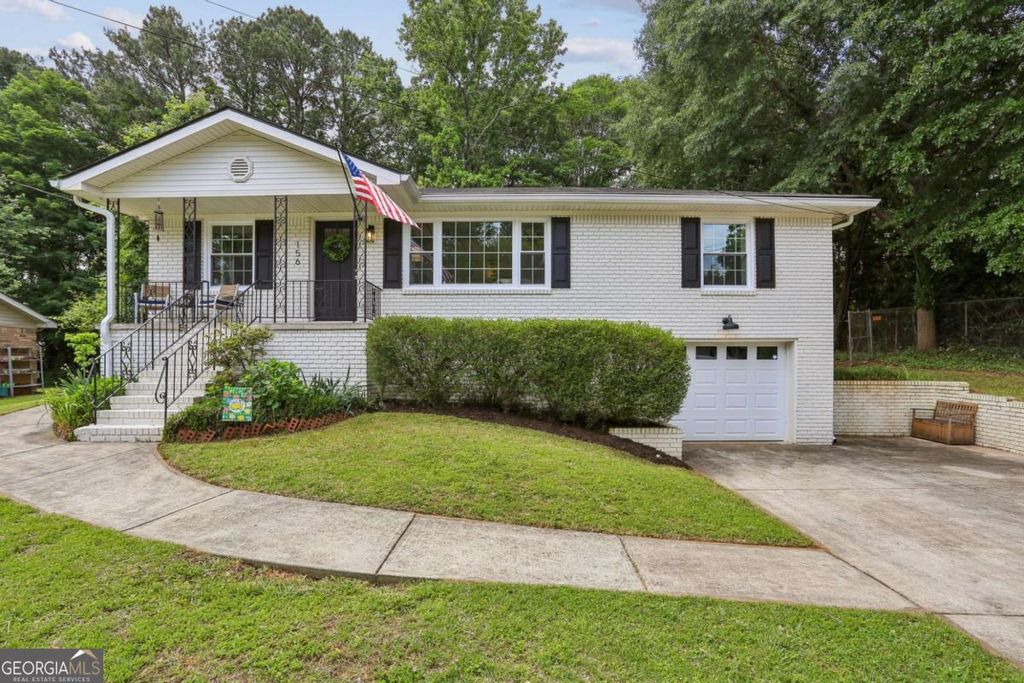 Photo of 156 Diane Drive SE, Smyrna, GA 30082 (MLS # 10764235)