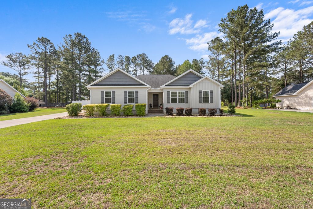 Photo of 708 Ogeechee Drive E, Statesboro, GA 30461 (MLS # 10763058)