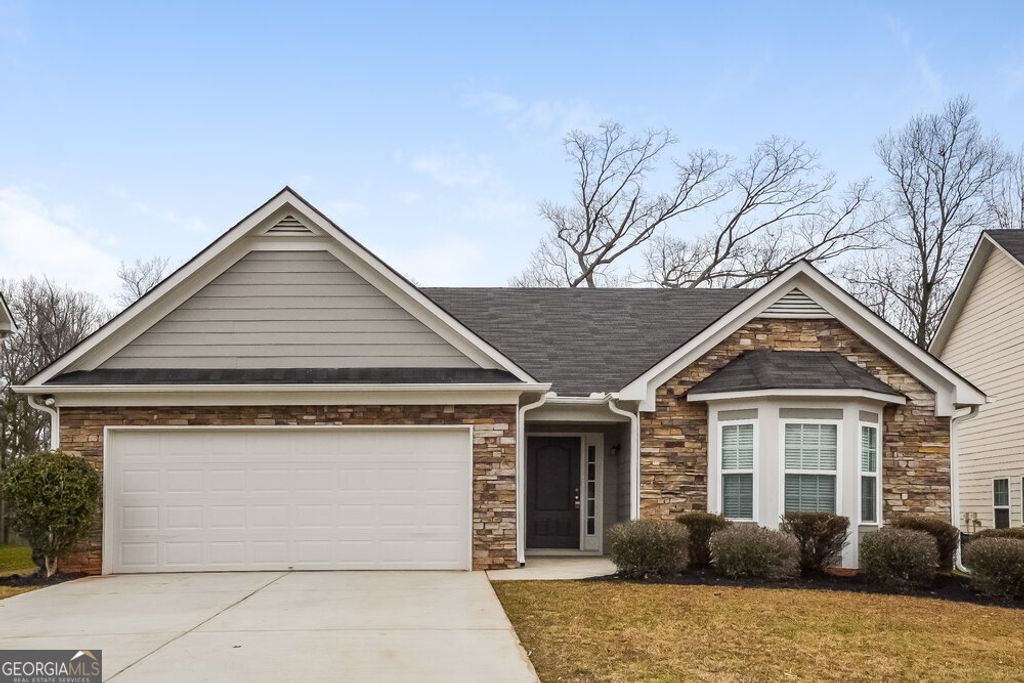 Photo of 245 Lakeside Point, Covington, GA 30016 (MLS # 10713844)