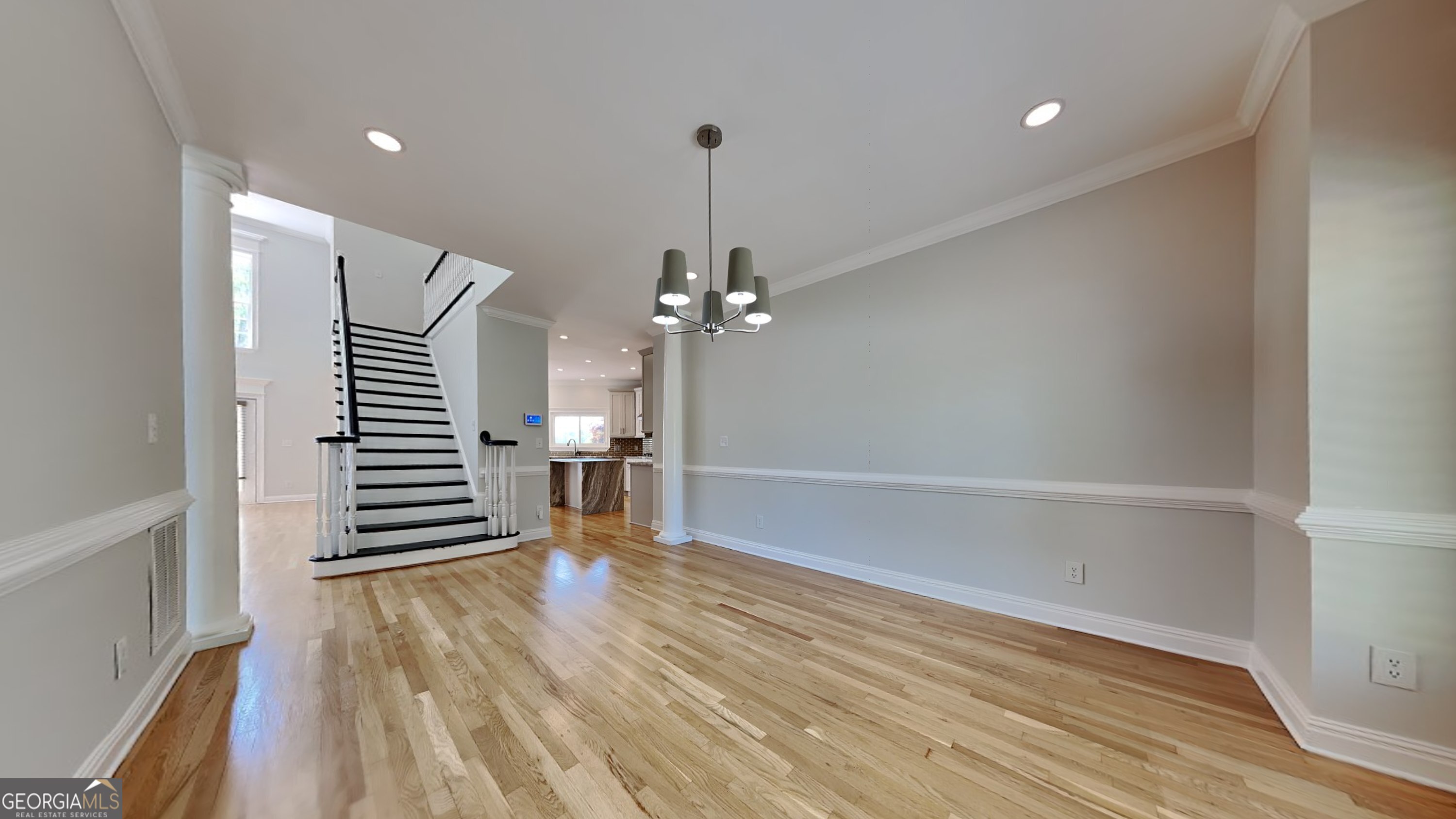 265 Castlewood RD