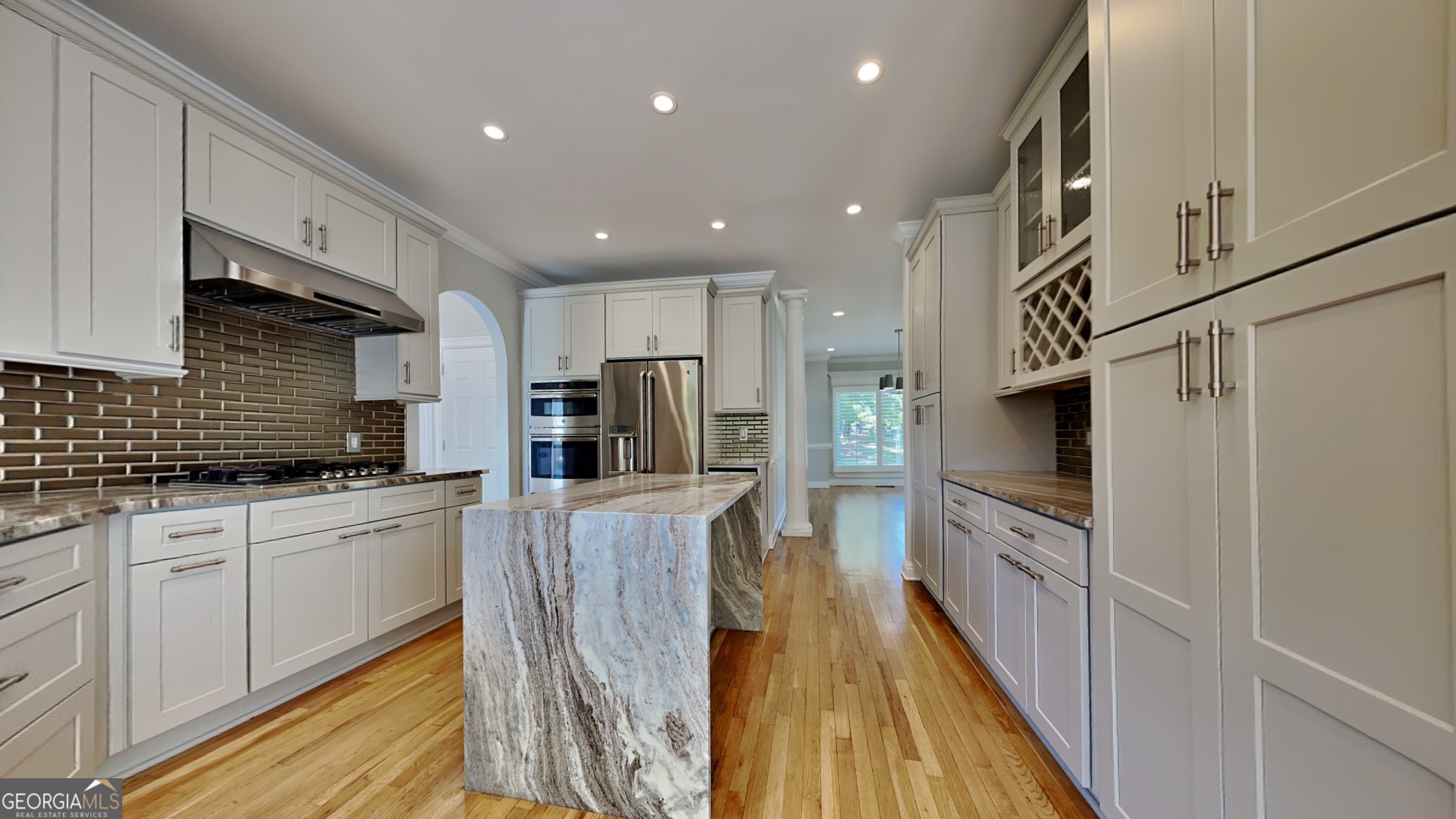 265 Castlewood RD