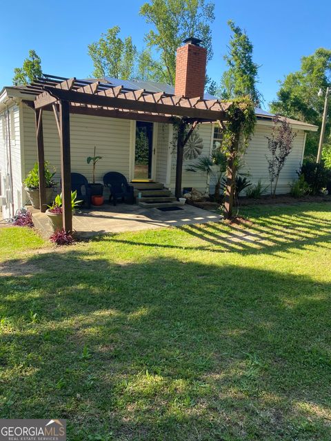 A home in Fort Gaines