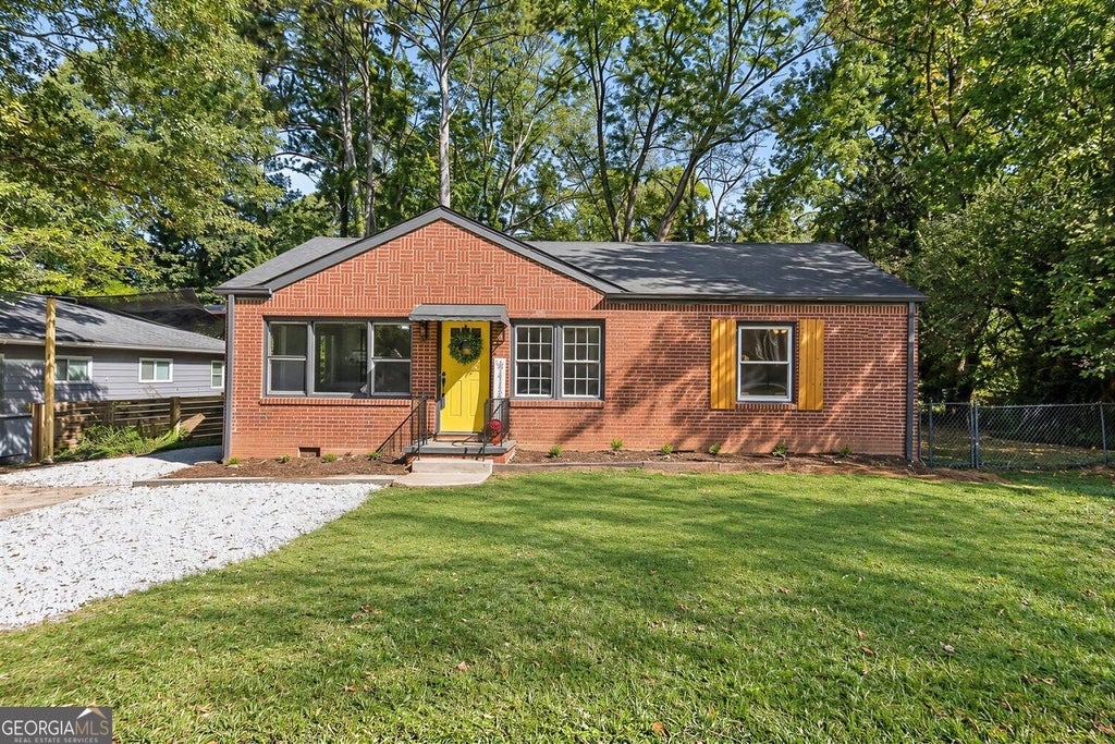Photo of 936 S Columbia Drive, Decatur, GA 30030 (MLS # 10880363)