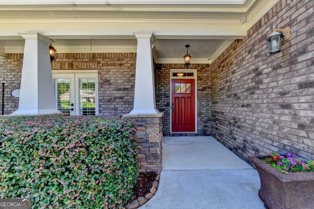 Photo of 461 Butterfly Lane, Braselton, GA 30517 (MLS # 10830165)