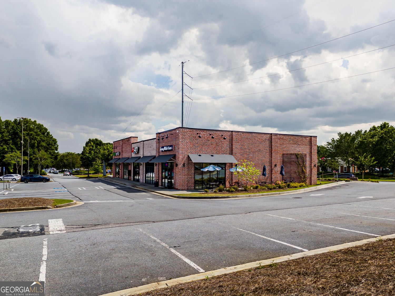 5855 State Bridge RD