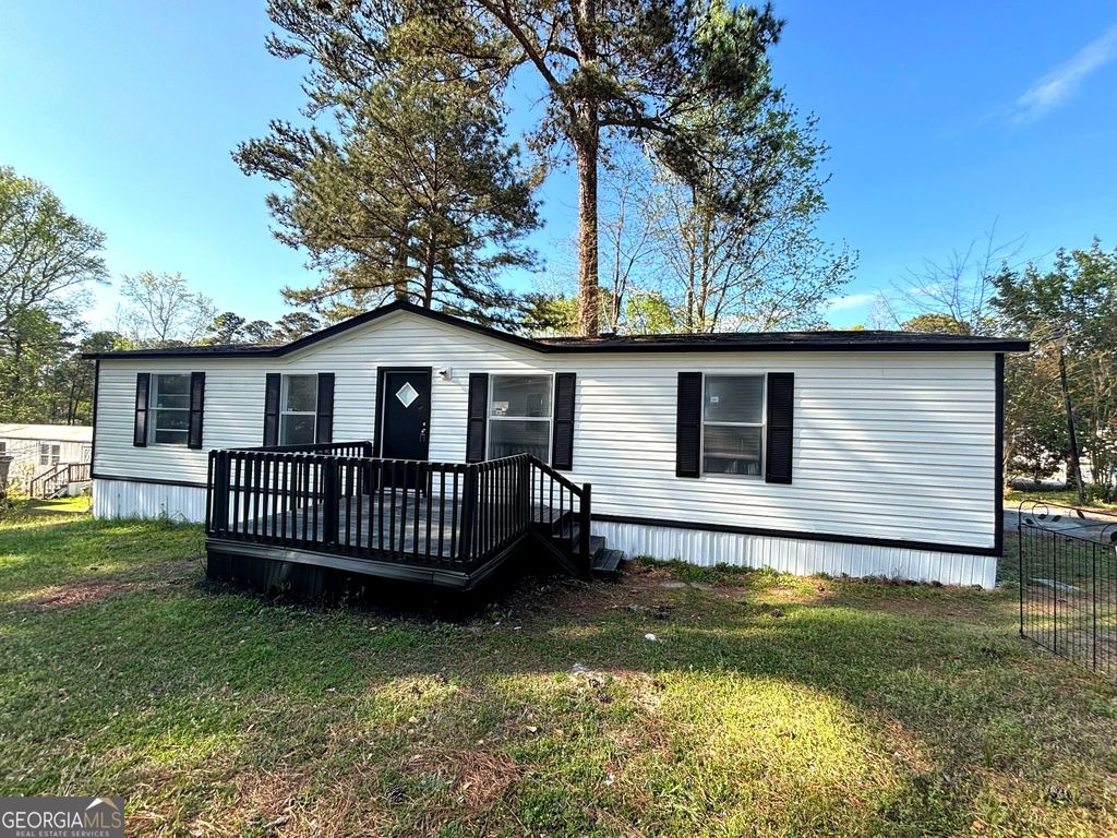 Photo of 479 Windsor Parkway, Hampton, GA 30228 (MLS # 10766420)