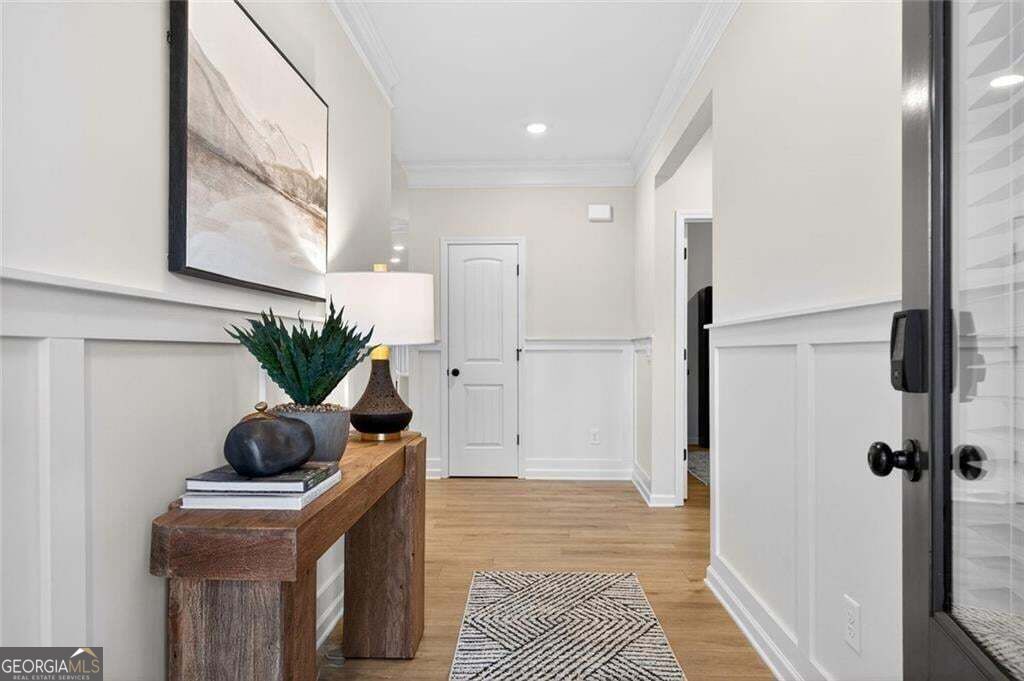8 Hart DR